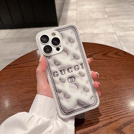 アイフォン 15plus gucci グッチ スマホケース 