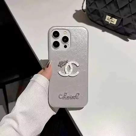 アイホン15 chanel ケース 