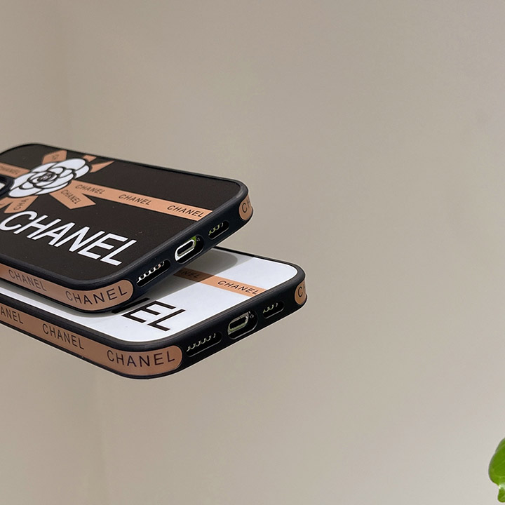 ブランド chanel風 アイフォーン 15プラス 携帯ケース 