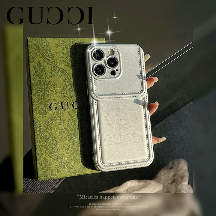 gucci iphone 15プラス 