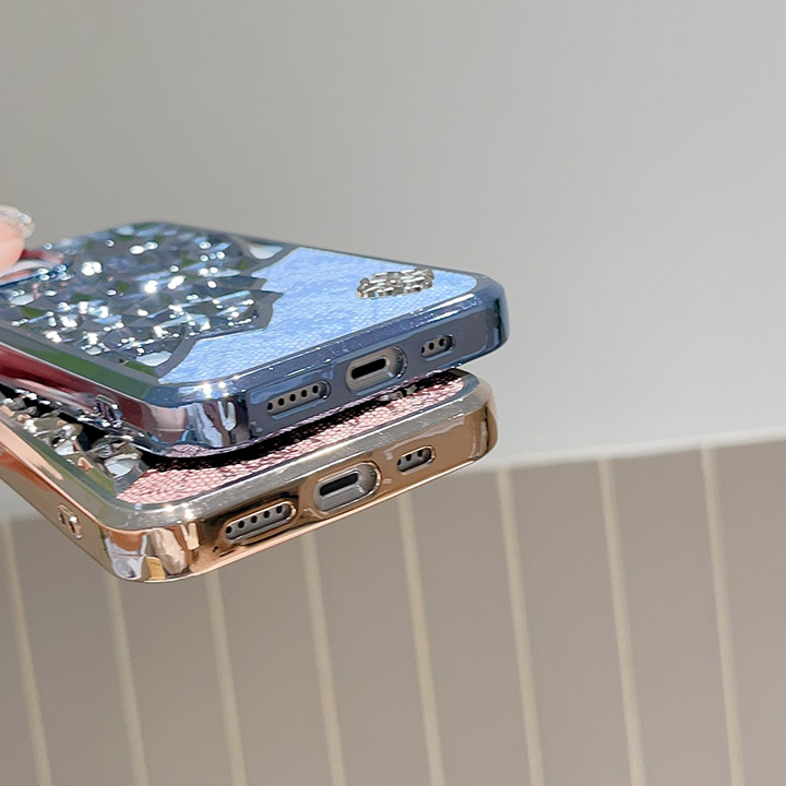 ブランド guess ゲス アイフォン15plus 携帯ケース 