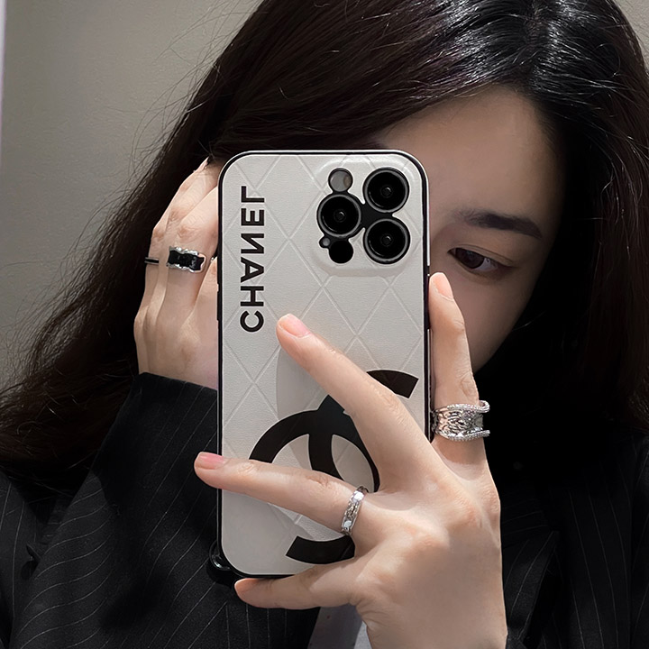 chanel シャネル アイフォン 15プラス 携帯ケース 