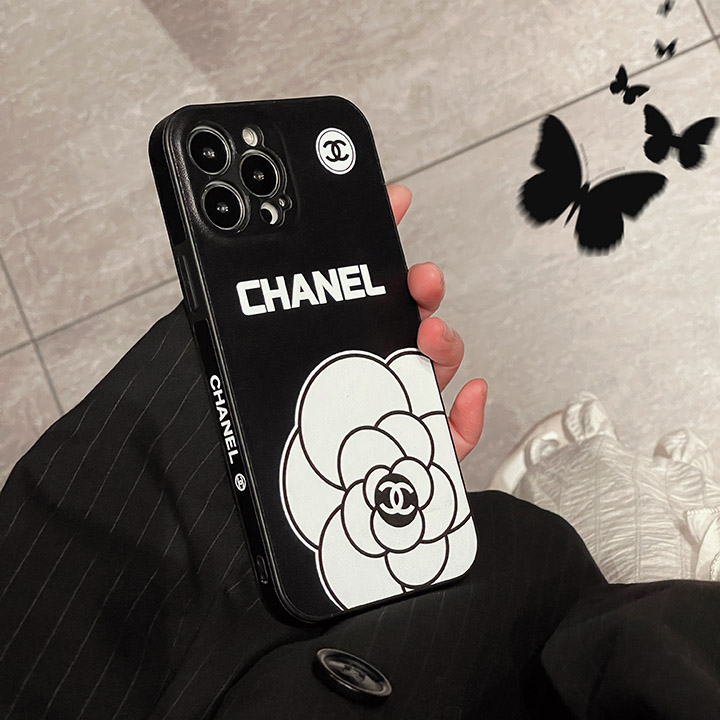 chanel アイフォーン15プロ カバー 