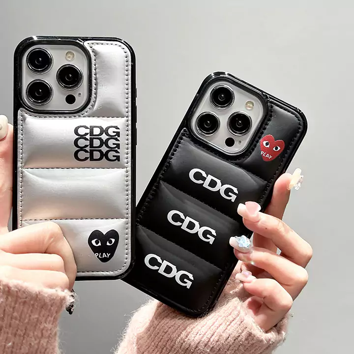 iphone 15 スマホケース comme des garçons風 