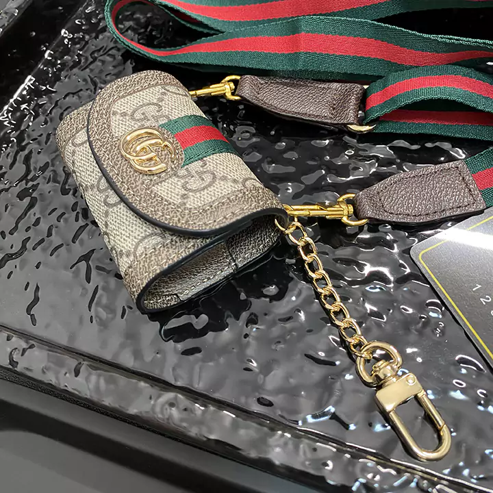 gucci 収納ケース アイフォン 15 